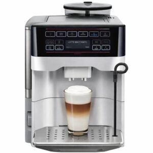 Volautomatische koffiemachine met melkopschuimer